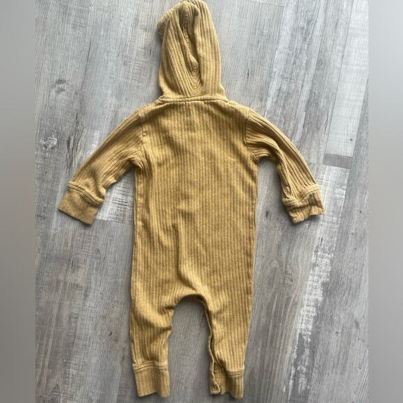 Kate Quinn Infant 12-18 Months Hooded Bodysuit Henley Ribbed Cotton - Picture 5 of 5